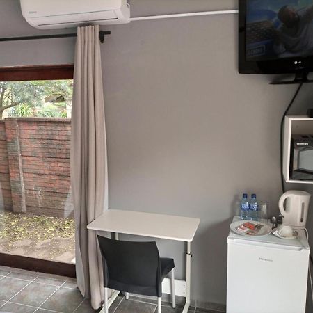 Nqabanqaba Bed & Breakfast Richards Bay Exterior photo