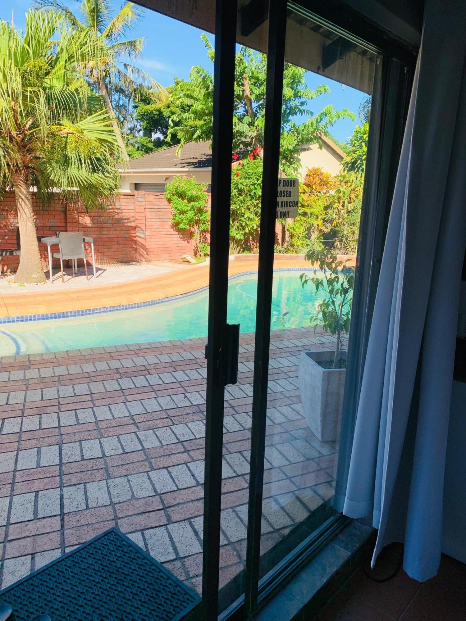 Nqabanqaba Bed & Breakfast Richards Bay Exterior photo